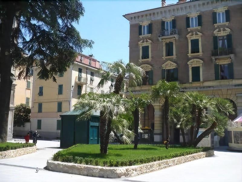 La Casa Di Gabriella Villa La Spezia Luaran gambar