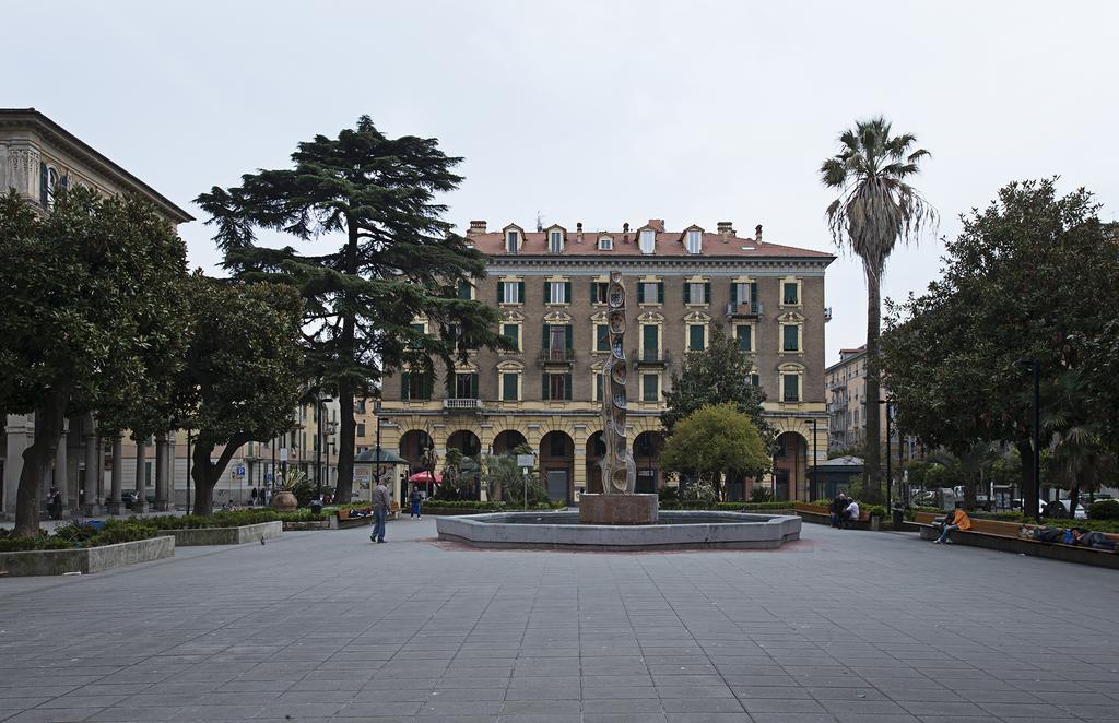 La Casa Di Gabriella Villa La Spezia Luaran gambar