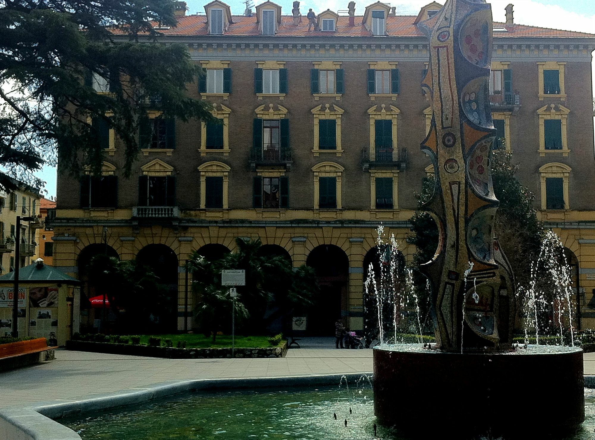 La Casa Di Gabriella Villa La Spezia Luaran gambar